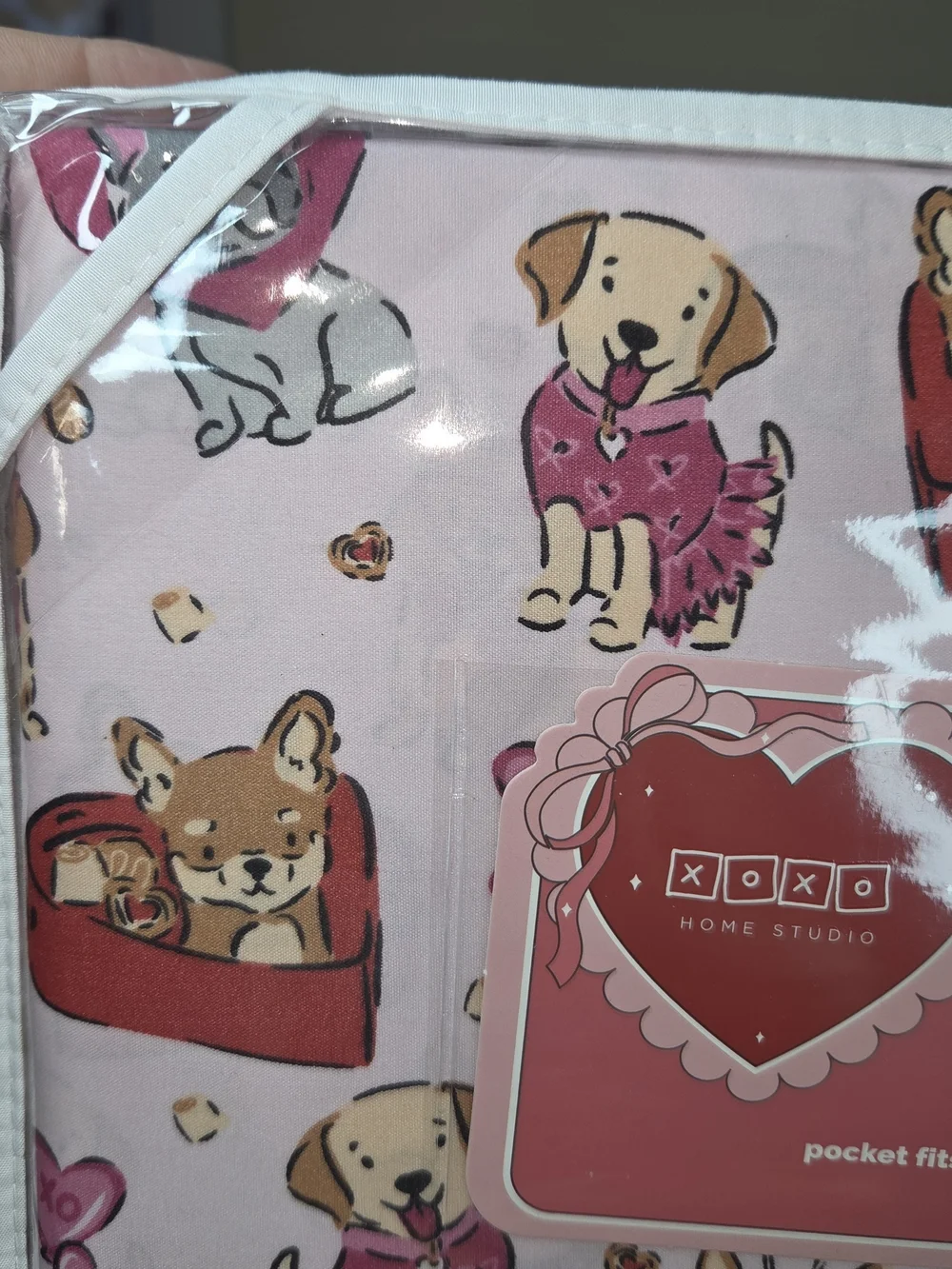 New-XOXO Dog Print 3 Piece Twin Sheet Set in Pink Pockets Up To 15 inch. CP